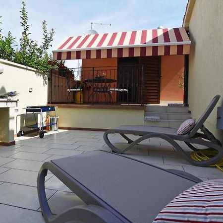 Deluxe Apartment Nono- Anex Building Πόρετς Εξωτερικό φωτογραφία