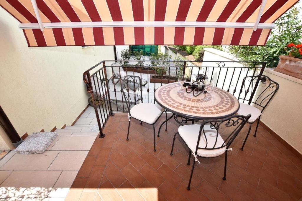 Deluxe Apartment Nono- Anex Building Πόρετς Εξωτερικό φωτογραφία